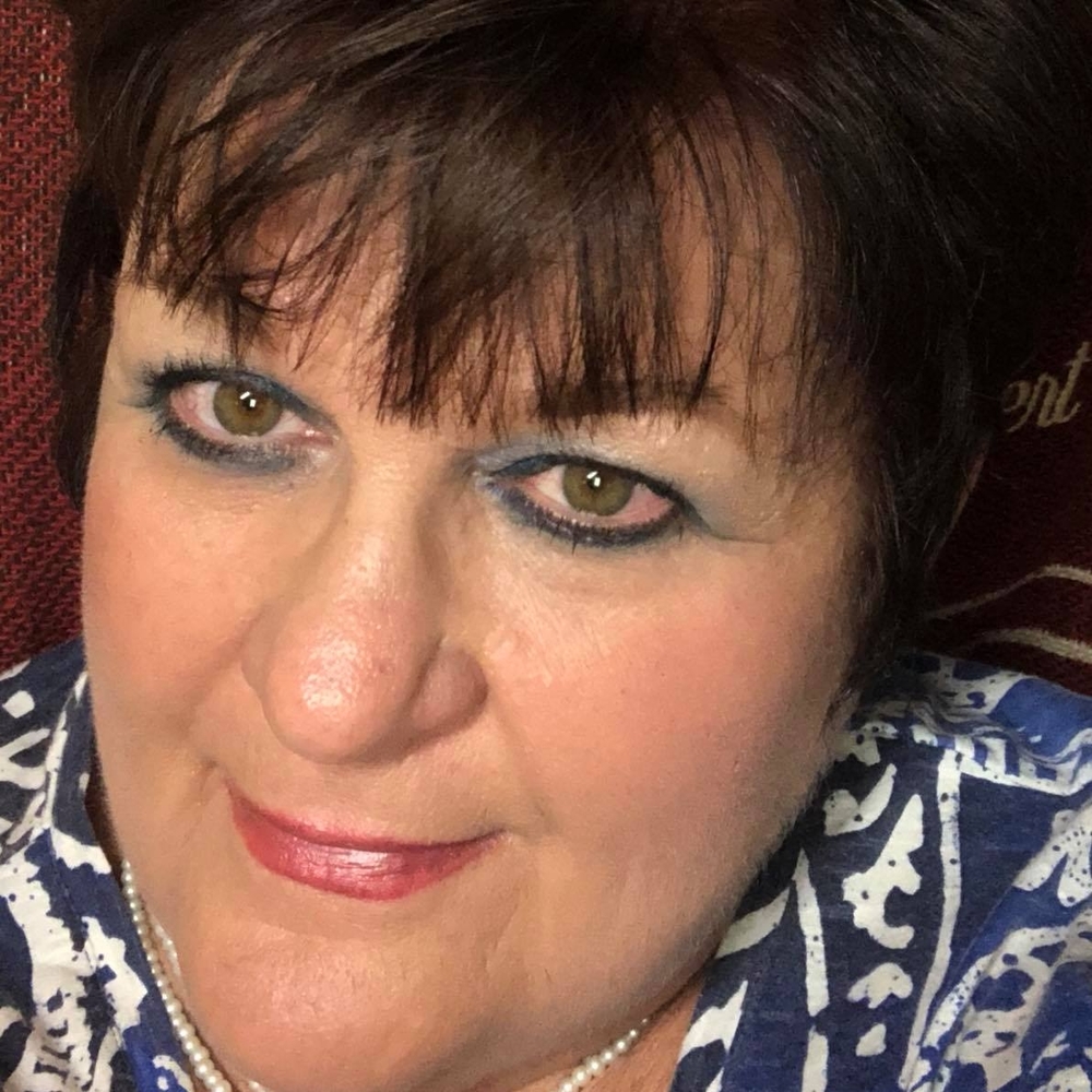 Meet your Posher, Alva